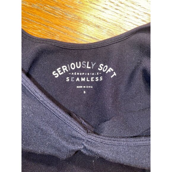Seamless Seriously Soft Aeropostale Black Crop Top S - Picture 4 of 5
